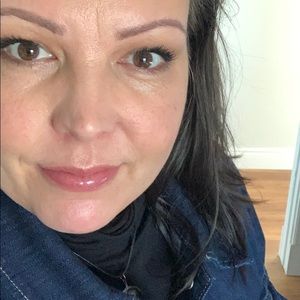 Meet your Posher, Stefanie
